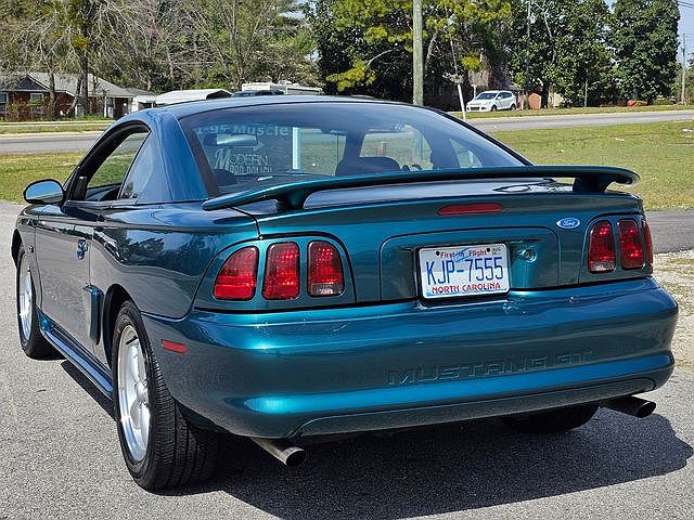 1996 Ford Mustang GT image 9