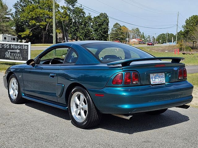 1996 Ford Mustang GT image 10