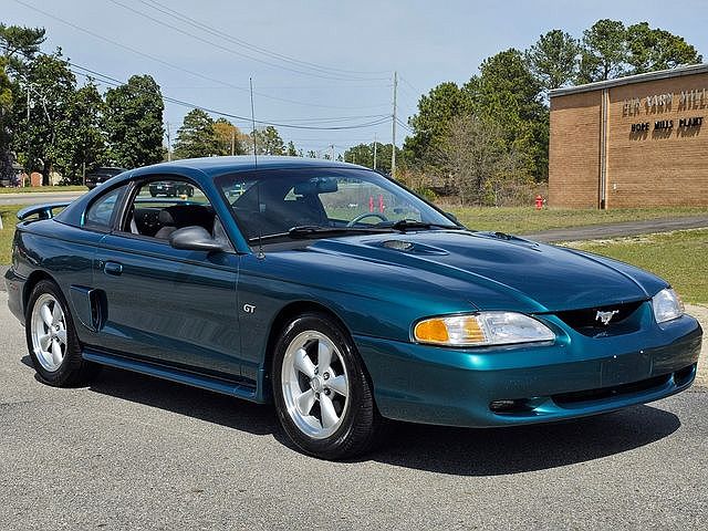1996 Ford Mustang GT image 4