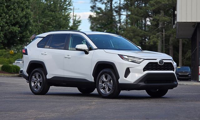 2024 Toyota RAV4