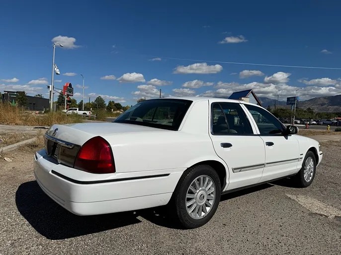 2010 Mercury Grand Marquis