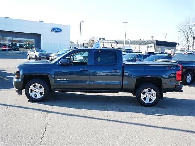 2018 Chevrolet Silverado 1500 LT image 1