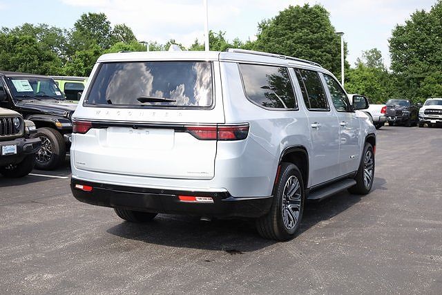 2023 Jeep Wagoneer
