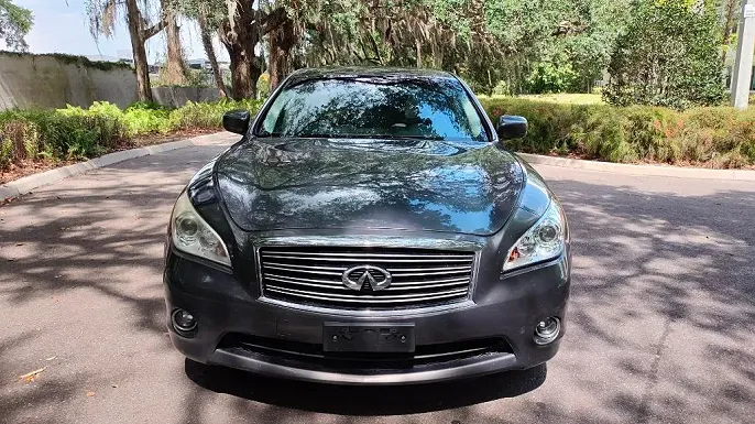 2012 Infiniti M37