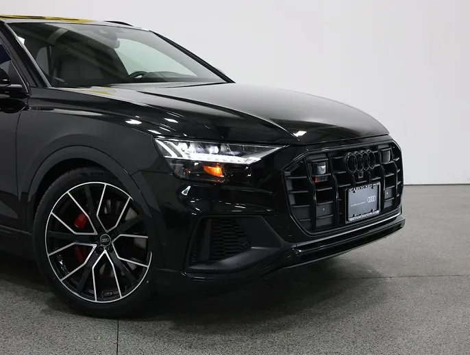 2023 Audi SQ8