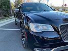 2016 Chrysler 300 C image 11