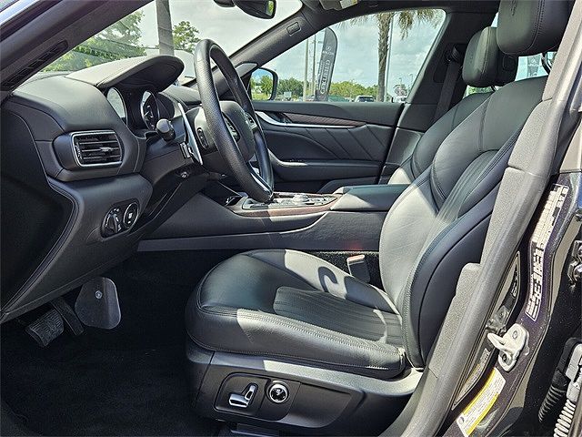 2022 Maserati Levante