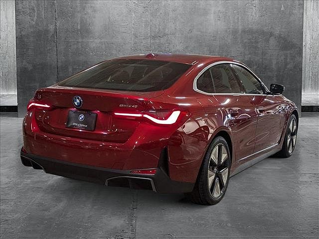 2025 BMW i4