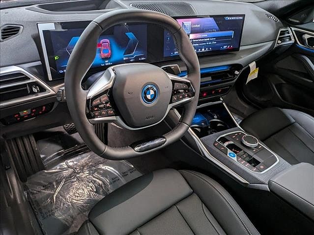 2025 BMW i4