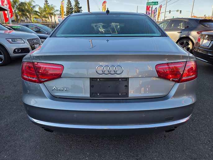 2014 Audi A8