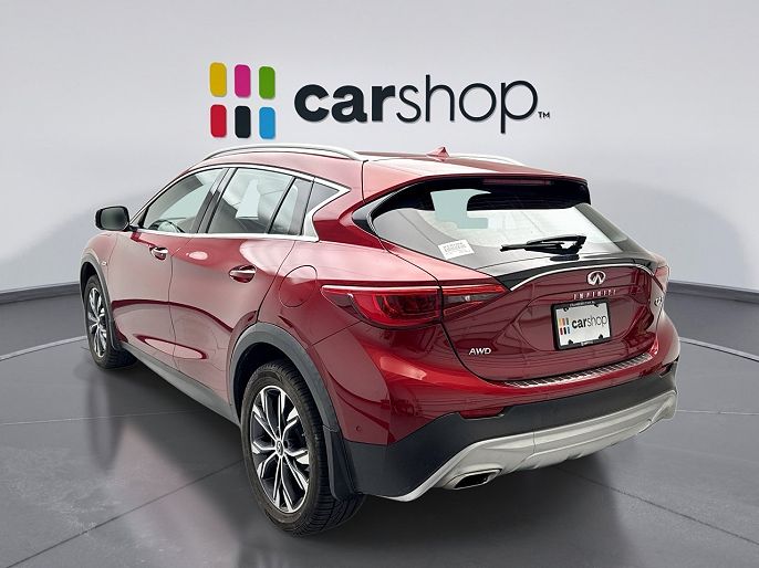 2017 Infiniti QX30