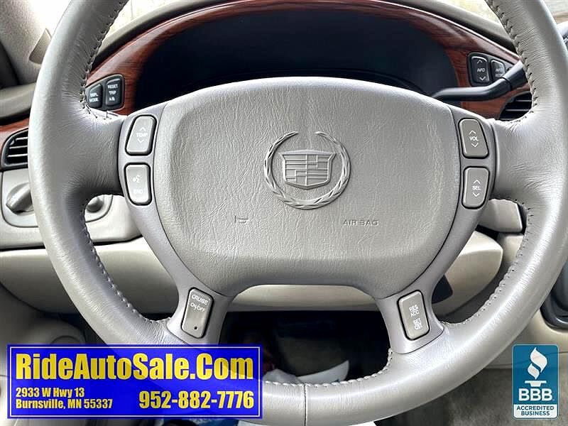 2002 Cadillac DeVille null image 18