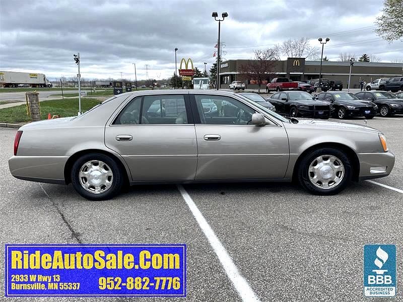 2002 Cadillac DeVille null image 3