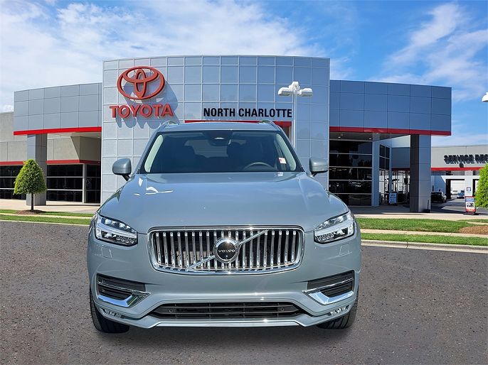 2023 Volvo XC90