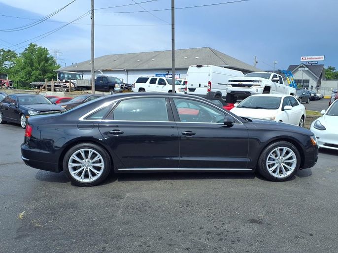2013 Audi A8
