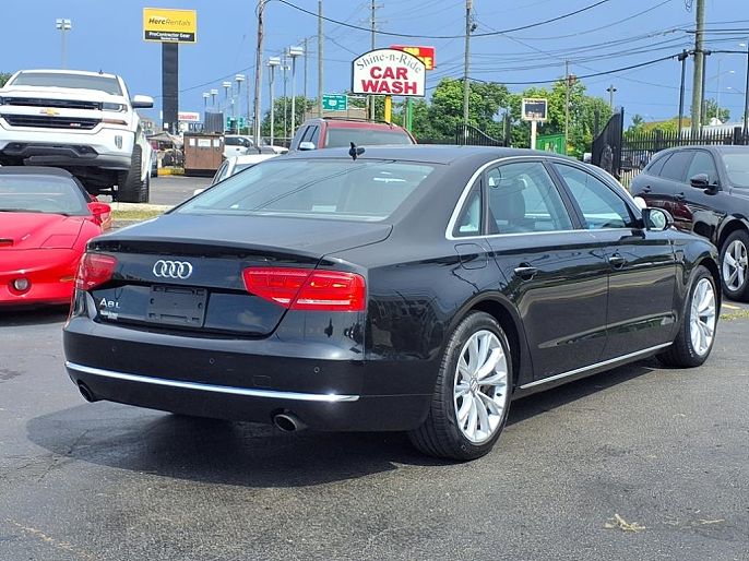 2013 Audi A8