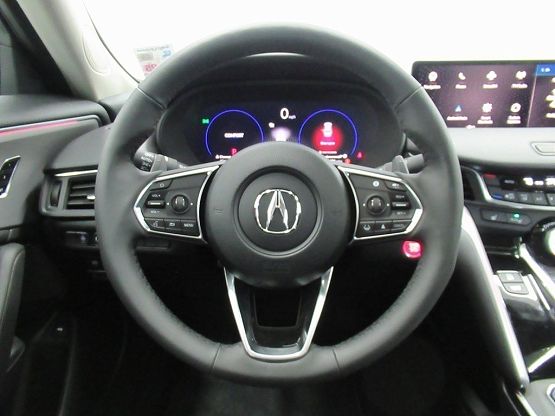 2025 Acura TLX Technology photo 10