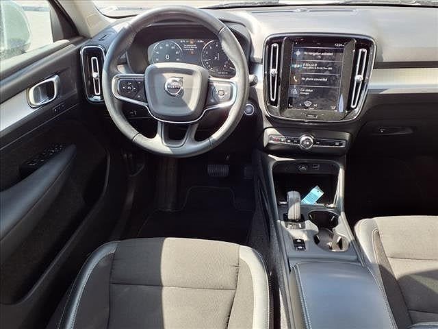 2020 Volvo XC40