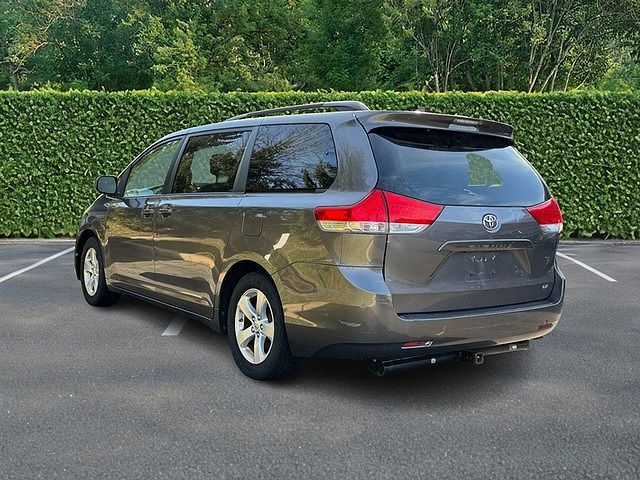 2013 Toyota Sienna