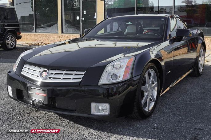 2005 Cadillac XLR