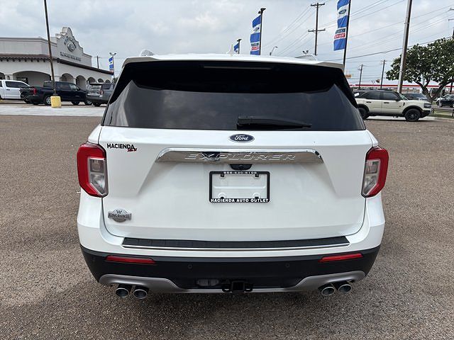 2022 Ford Explorer