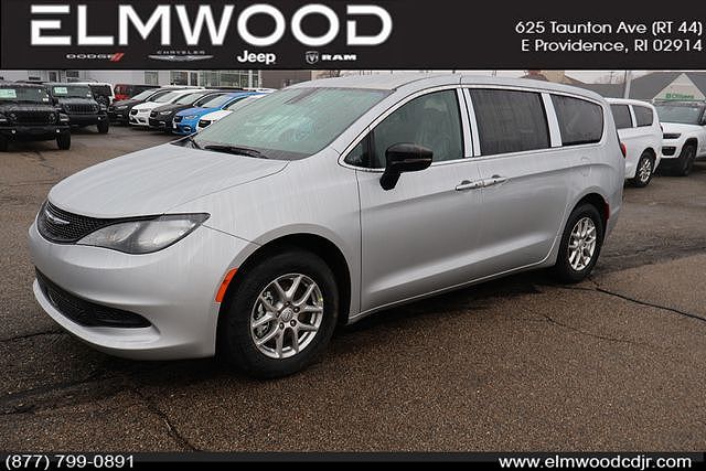 2026 Chrysler Voyager