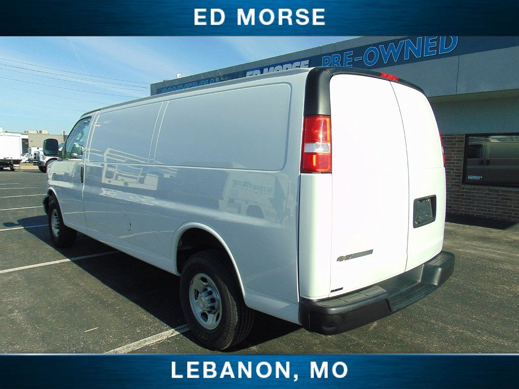 2023 Chevrolet Express 2500 image 5