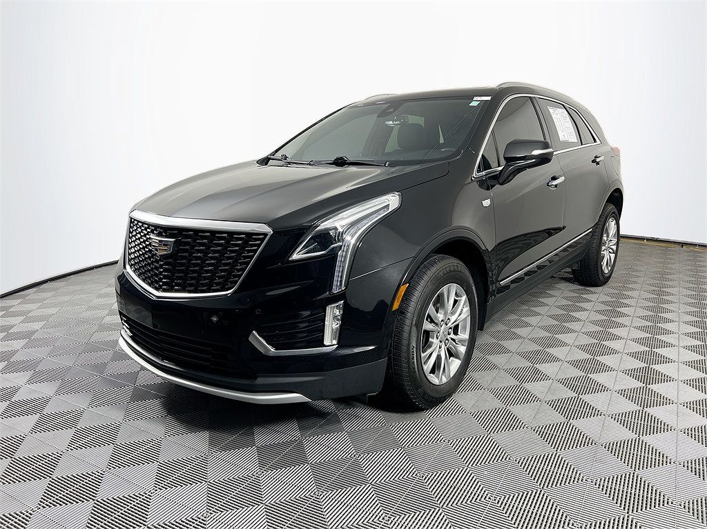 2020 Cadillac XT5 Premium Luxury image 2
