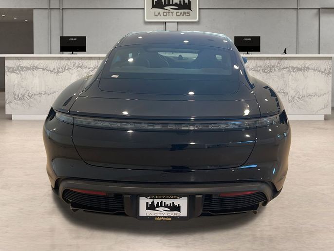2022 Porsche Taycan