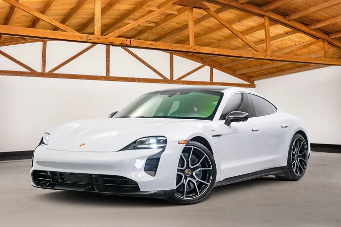 2022 Porsche Taycan