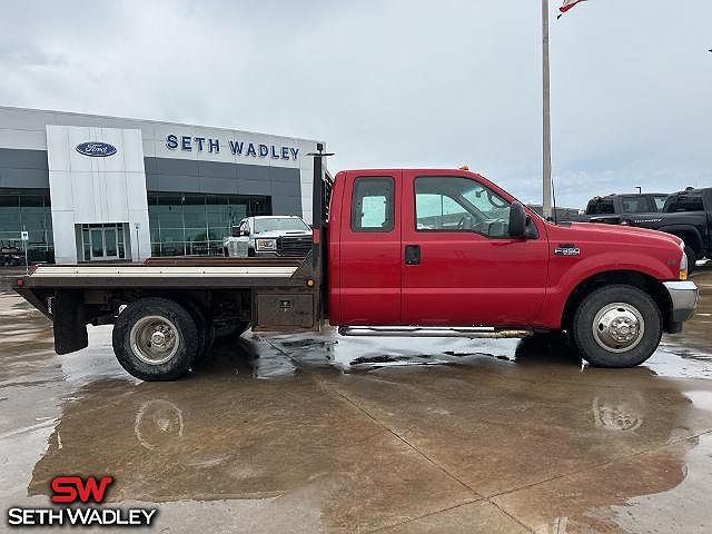 2002 Ford F-350 XL image 1