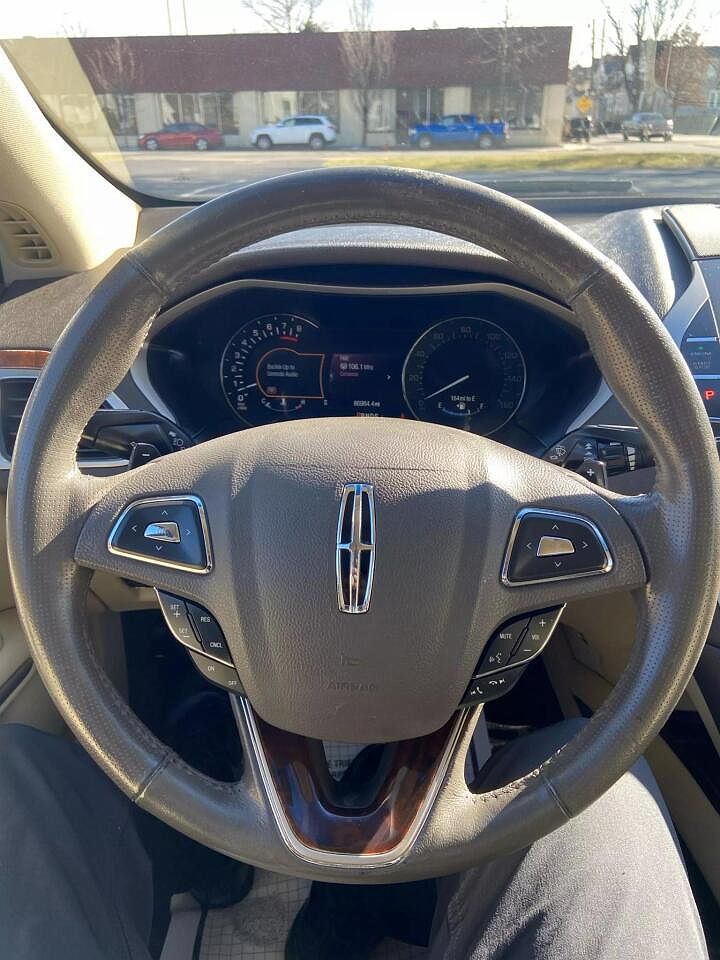 2014 Lincoln MKZ null image 6