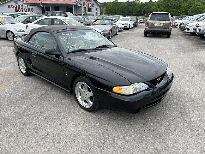 1995 Ford Mustang