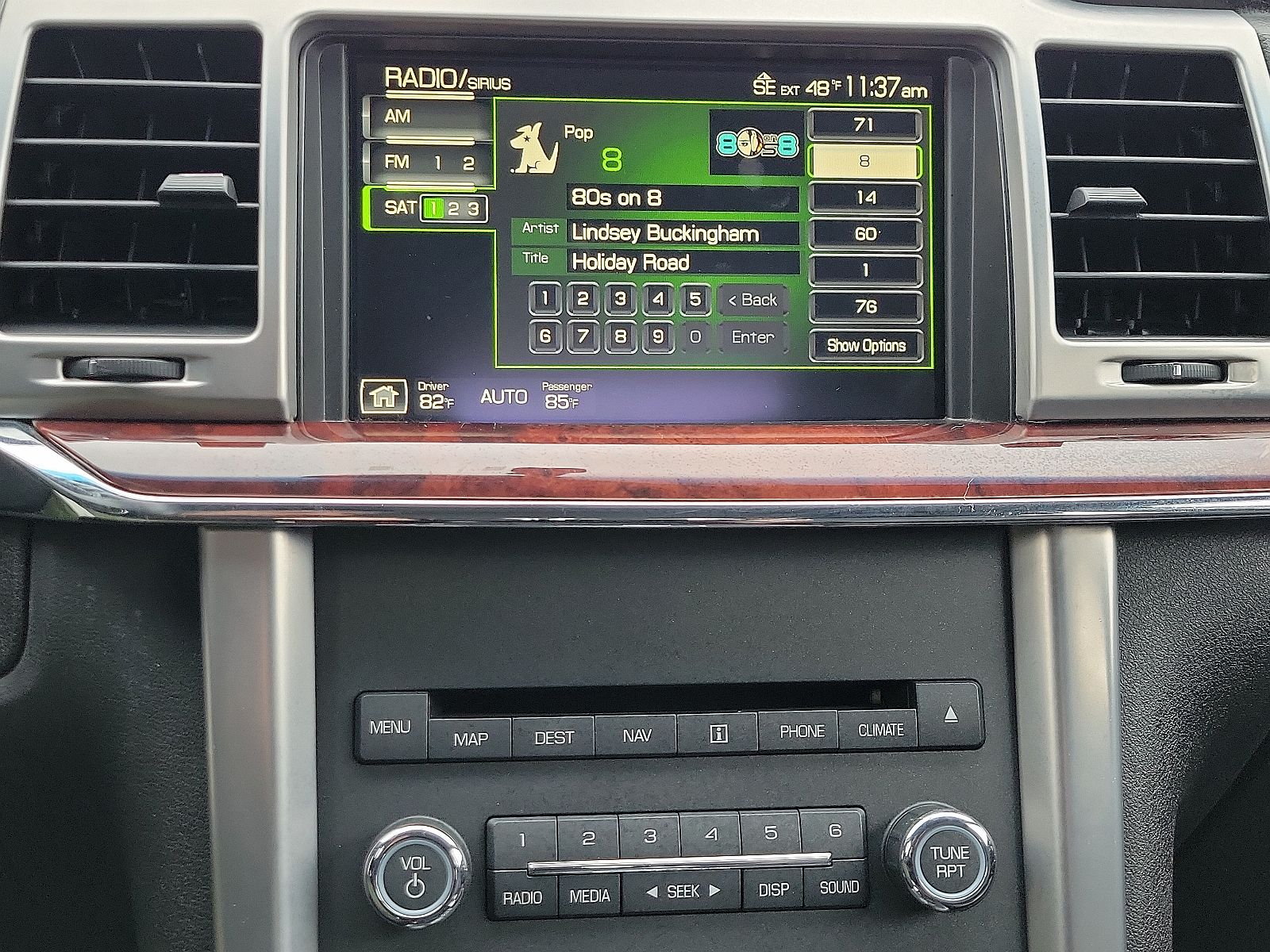 2010 Lincoln MKZ null image 16