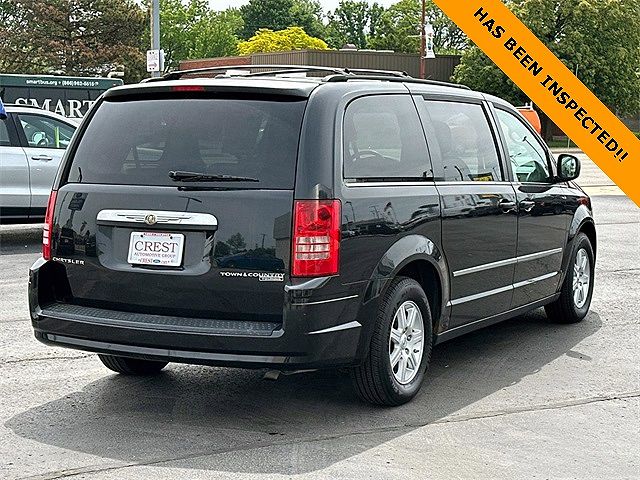 2010 Chrysler Town & Country