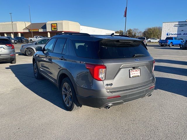 2021 Ford Explorer