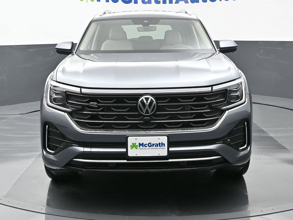 2024 Volkswagen Atlas SEL image 2