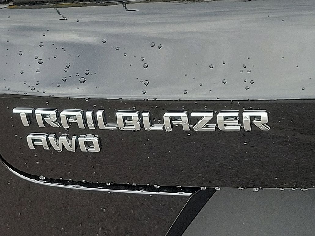 2024 Chevrolet TrailBlazer LT image 5