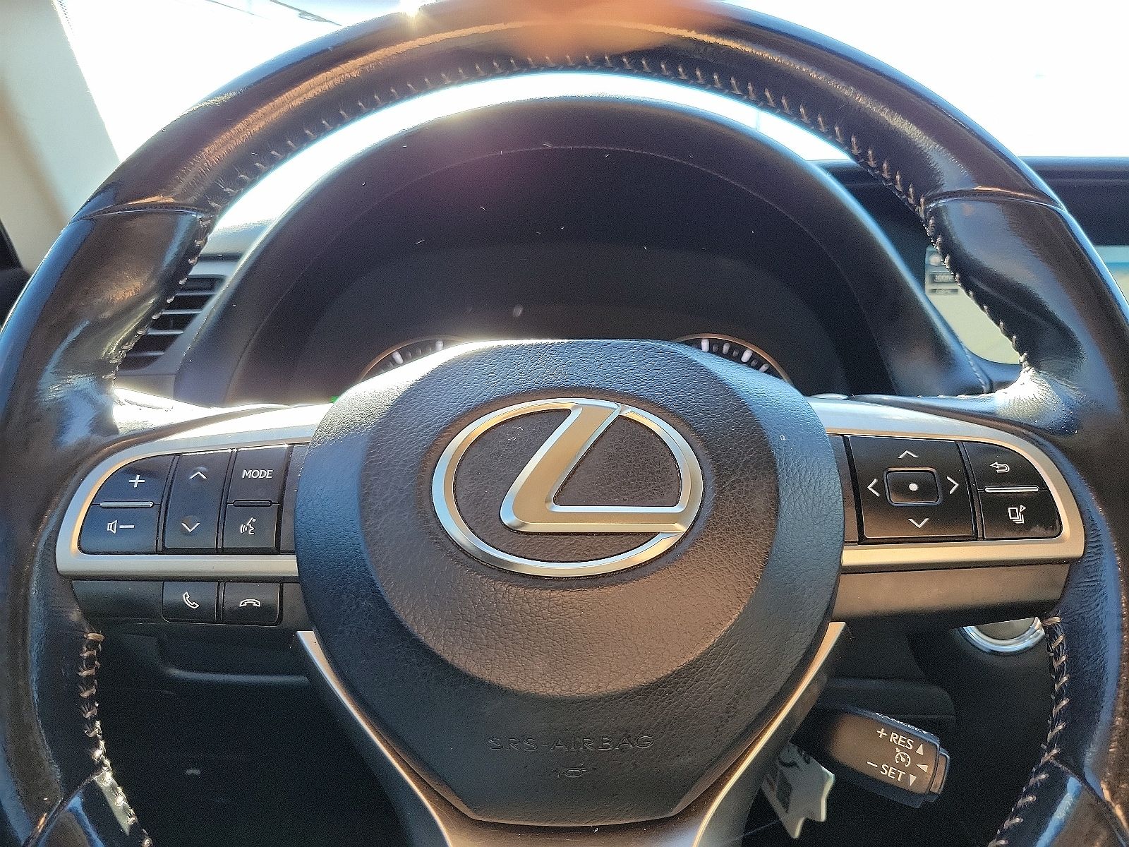 2016 Lexus GS 200t image 22