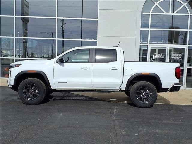 2025 GMC Canyon