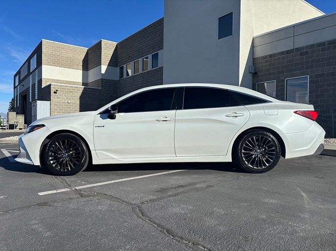2019 Toyota Avalon