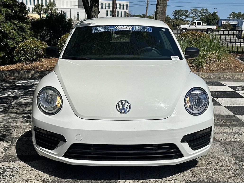 2017 Volkswagen Beetle Fleet Edition image 2