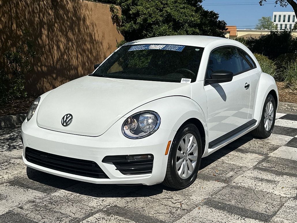 2017 Volkswagen Beetle Fleet Edition image 3
