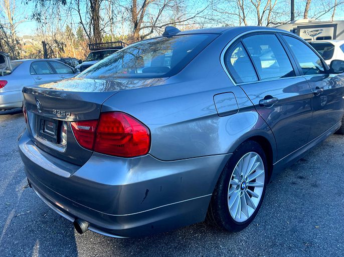 2010 BMW 3 Series