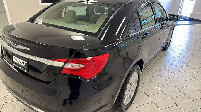 2012 Chrysler 200