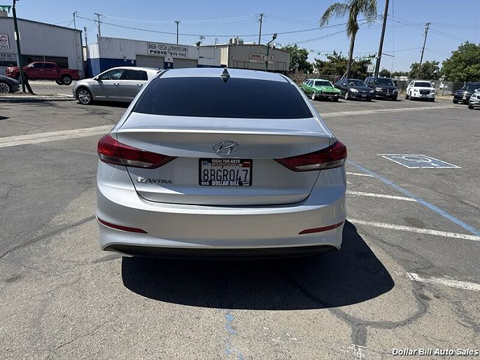 2018 Hyundai Elantra