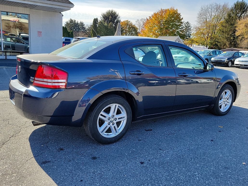 2008 Dodge Avenger SXT image 5