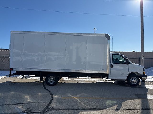 2025 Chevrolet Express