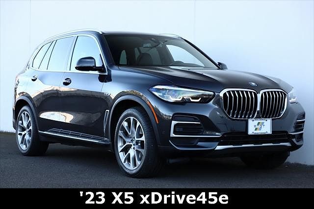 2023 BMW X5 xDrive45e image 0