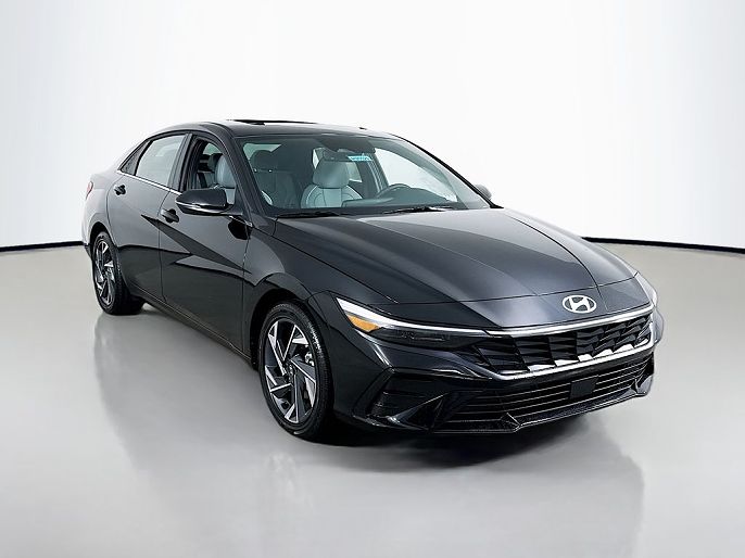 2025 Hyundai Elantra